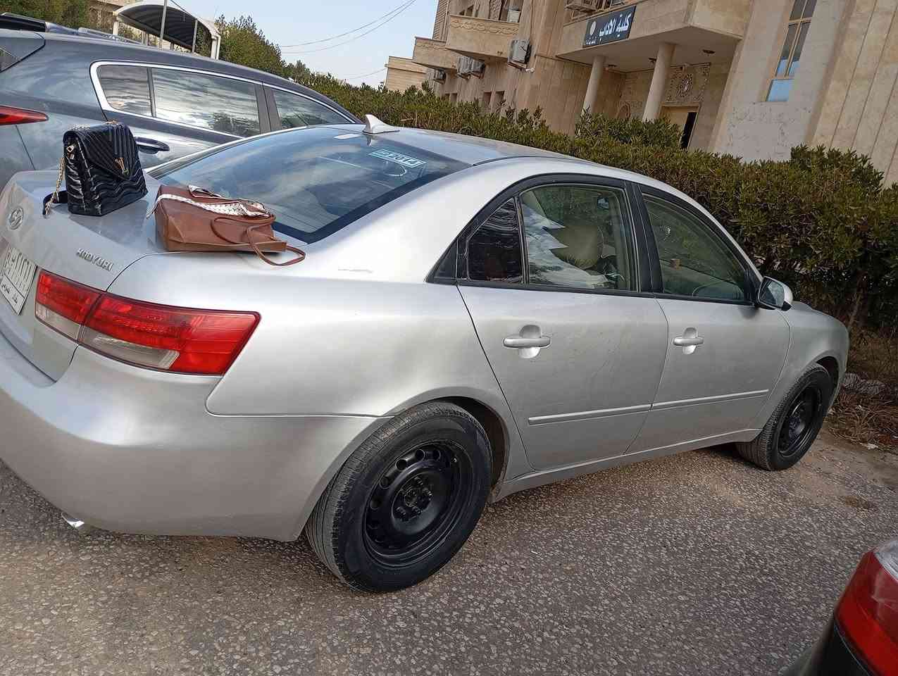 السلام عليكم سوناتا خليجي رقم بغداد باسمي تحويل مباشر مصبوغة حزام بدون حادث مكينه كير  جيد جدا السعر 90 الاتصال على الرقم *********** مكان السياره بابل
