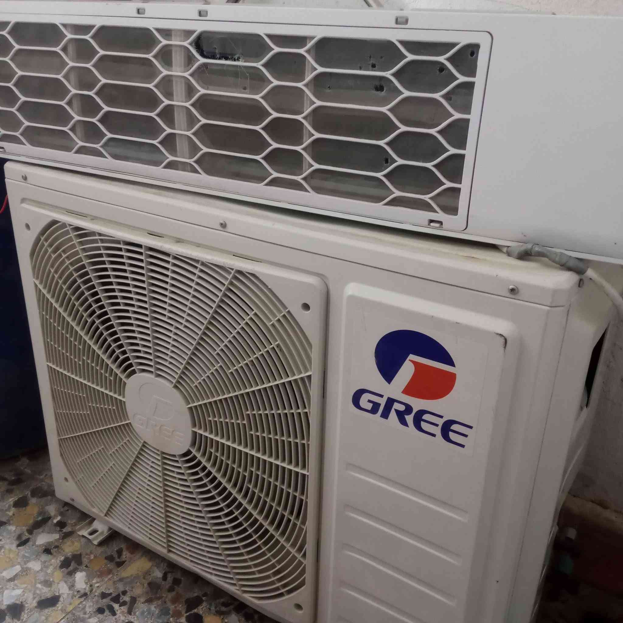 السلام عليكم سبلت طن ونص مستعمل قليل للبيع بس نقص مابي غاز كلش نضيف وجديد سعره 550الف مكاني القبلة


**إذا كنت صاحب هذا الإعلان وتريد حذفه لأي سبب، رجاءا أرسل رسالة إلى الدعم الفني**