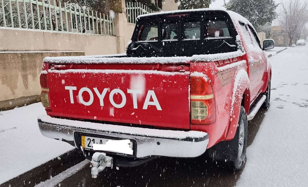 2010پارچە رە ش له سه رساغی
160گڵا
***********
***********
