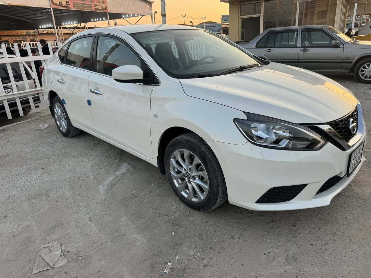 نيسان سنترا 2025
كفاله ماشيه 10 آلاف 
تبريد قطعتين 
وضع شركه 
***********
السعر 129 وبيها مجال بسيط
