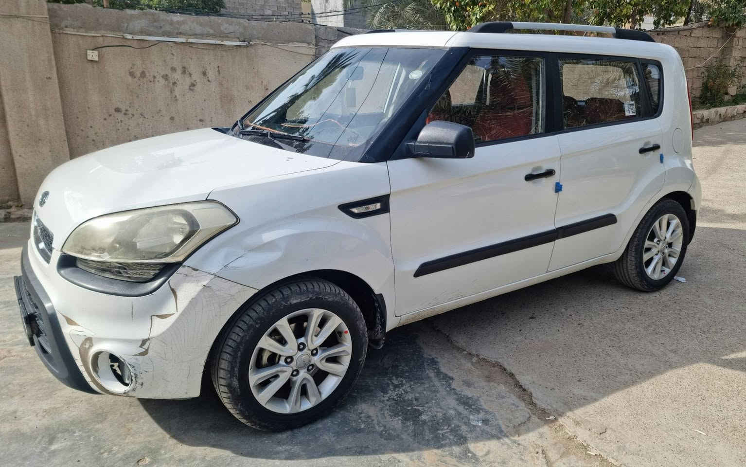 كيا سول خليجي 2013 ابيض
بأسم بنية.. ماشية 115 كيلو
رقم اربيل الجديد.. سنوية لل27
محرك 1600 دوش جيد جدا
تدفئة وتبريد 
شاشة.. حساس خلفي وكاميرا 
السونار موجود بالصور
السعر 100$ وبيه مجال
للاستفسار 
***********
