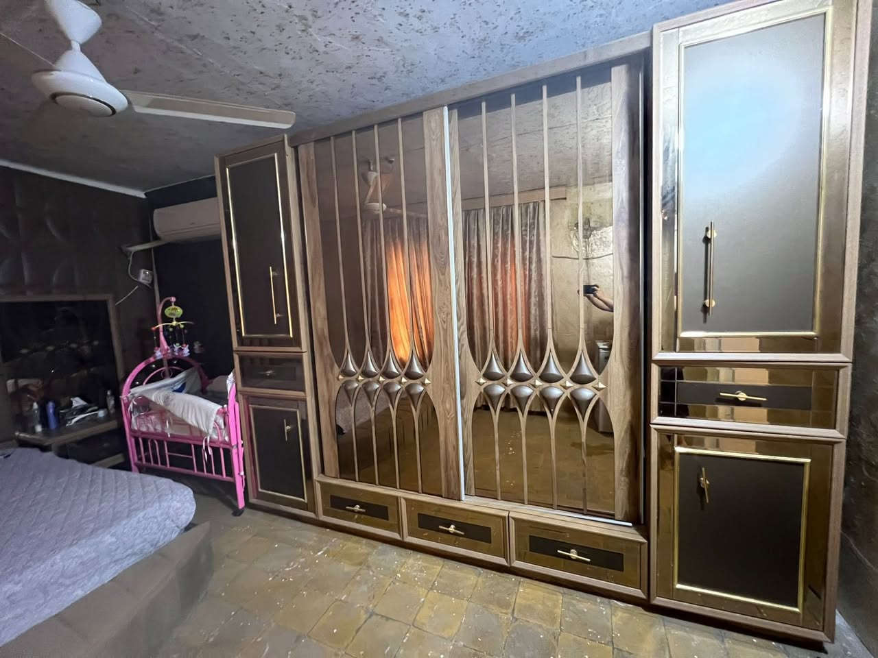 غرفه نوم 10 قطع للبيع مع دوشك 750 عنوان بغداد بارك السعدون


**إذا كنت صاحب هذا الإعلان وتريد حذفه لأي سبب، رجاءا أرسل رسالة إلى الدعم الفني**