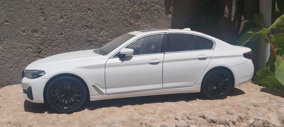 السلام عليكم ❤️ 💥 ❤️ 
BMW 530 
حجم 1:18  اي استفسار ع خاص ❤️ 💥 ❤️ 💥


**إذا كنت صاحب هذا الإعلان وتريد حذفه لأي سبب، رجاءا أرسل رسالة إلى الدعم الفني**