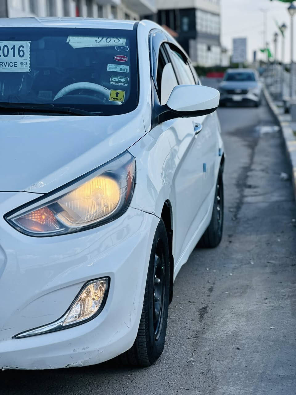 هونداي اكسنت💙
موديل 2016 ✈️
محرك 1600✅
وارد امريكي خشم الجاملغ بدون دواخل فقط ✅
بيه 3 قطع صبغ لجمالية بدون بارد بدون ضربة🤍
كير خير من الله انسه تاخير بنمر 👍
محرك لا تبخير ولا تنقيص ولا نضوح شرط كفاله😌
تبريد ثلج تدفئة شغالة❄️♨️
داخل جديد بمعنى الكلمة🌹
تخم تاير جديد لوك 🐆
ادامة جديده ربع مذب عليها 😌 
رقم انكليزي بغداد مميز13233🦾
نص فول السيارة 👌
باسمي تحويل ثاني يوم ⭐️
مكاني بغداد كورنيش الكريعات🤎
السعر ٩٣✅
اتصال ***********
