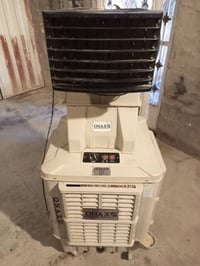 مبرده للبيع استعمالها قليل السعر 200 07816311895