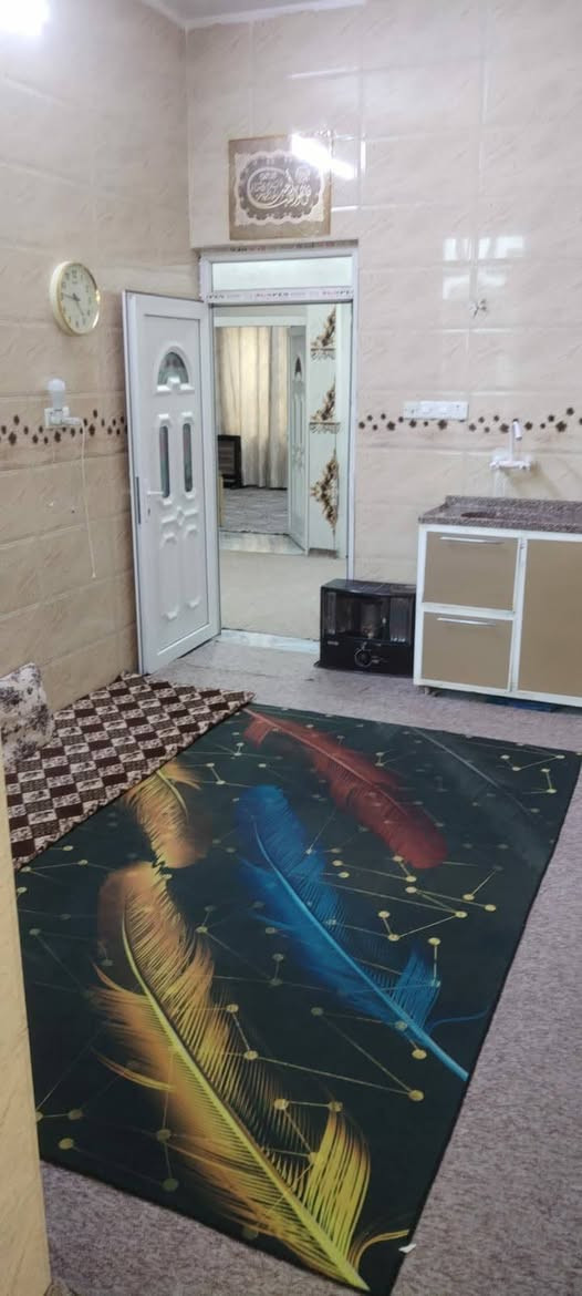 السلام عليكم ورحمة الله وبركاته 
#للبيع دار في حي التاميم 
المساحه ٢٠٠ م
طابو صرف
استقبال و صاله و غرفتين نوم و مطبخ 
للاستفسار مراسلة الصفحه 
الاتصال او وتساب  *********** / ***********
