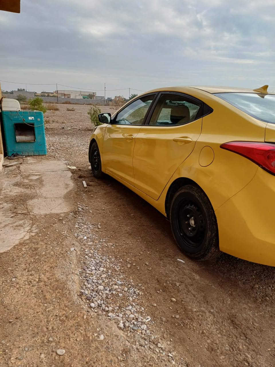 السلام عليكم
النترا للبيع (2015)
محرك 1800 دوش المرغوب كير اي تي 
وارد امريكي حادثها جاملغ الايمن بالخشم مال جاملغ 
السياره رقم بغداد 
مكان السياره بغداد 
رقم ***********
