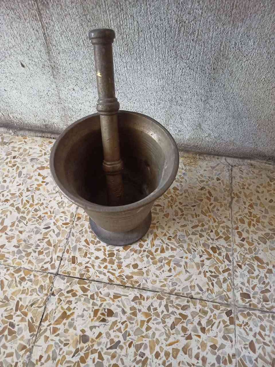 هاون للبيع سعر 120 وبي مجال 
واتساب ***********
