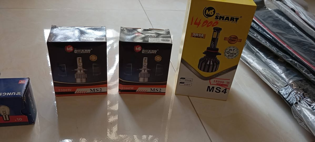 السلام عليكم 
هذه اغراض محل كماليات منوع جميعها معروضة للبيع لتصفية المحل الاغراض موجودة بالبيت كل الاغراض بسعر ٨٠٠ ألف دينار وموجود جرد بالمواد .... للتواصل ***********
