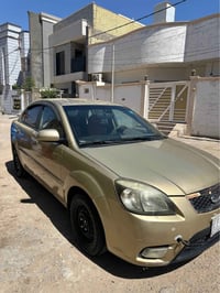 كيا ريو • ٢٠١٠ • محسن ١٤٠٠