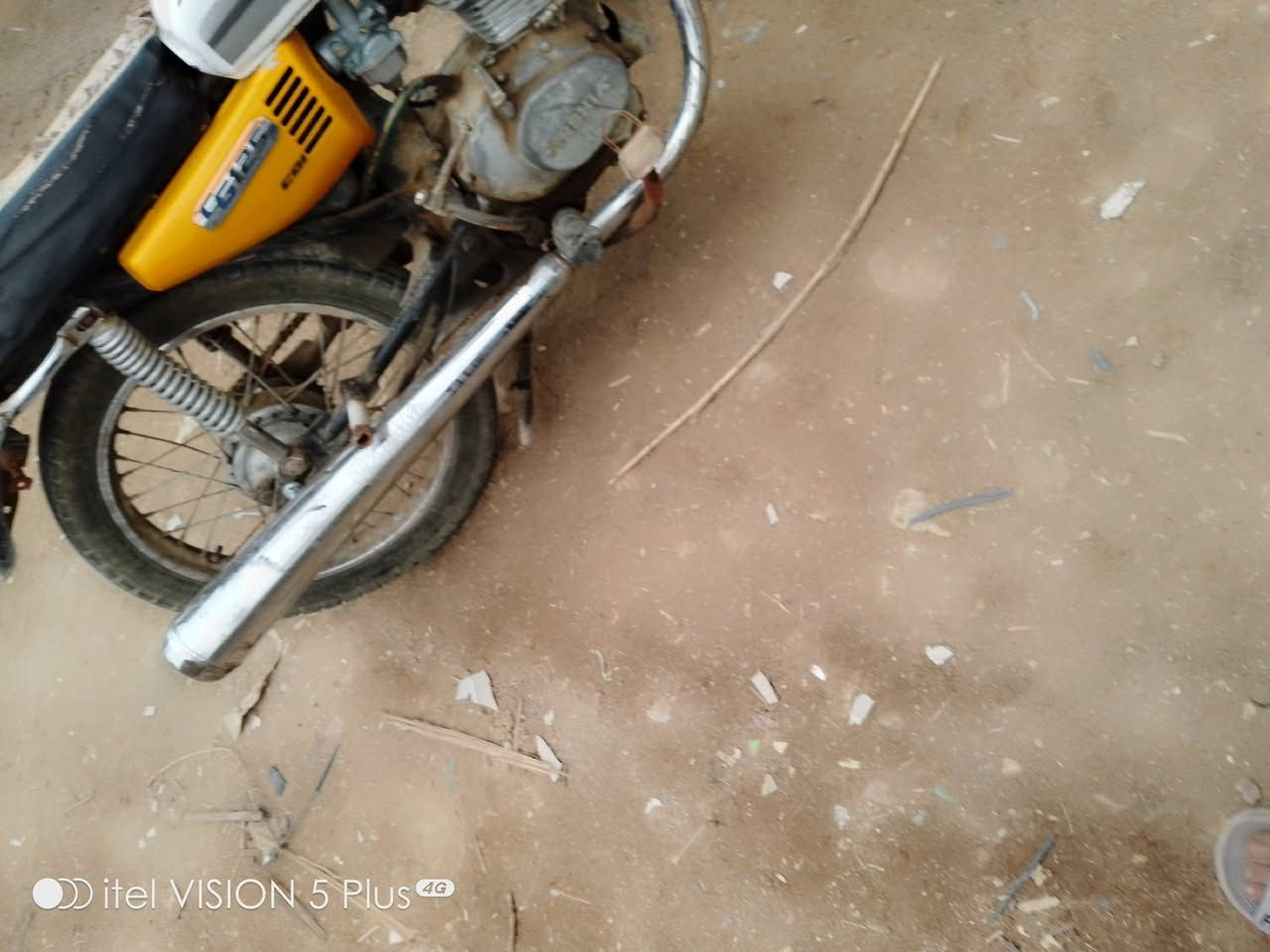 السلام عليكم دراجه للبيع ب 175 وبيهة مجال عوزهة بس تجفيت
***********
