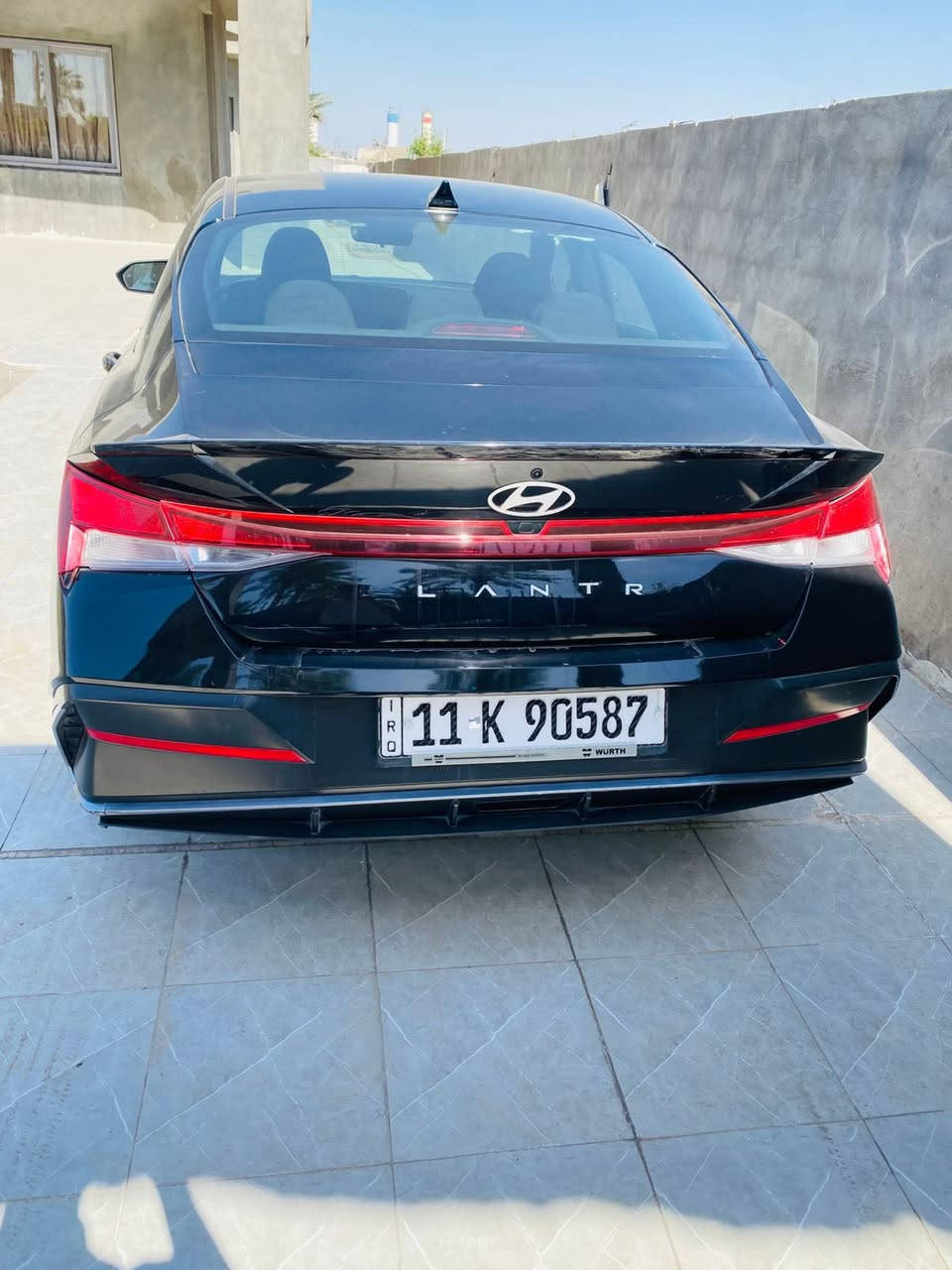 السلام عليكم
النترا موديل 2025 نص فووول محرك 2000 دوش 

حادثها كلش بسيط خلفي بالجنطة  صبغ فقط قبق الجنطة رقم بغداد بأسمي تحويل بنفس اليوم

المواصفات.

1-بصمه تشغيل عن بعد+ تشغيل ابواب وصندوك. (بصمتين ابواب لمس قفل السيارة) 

2-تحكم ستيرن 

3-التحذير عند مغادرة المسار 

4-الهاند بريك بصمة

5-شاشة لمس تدعم نظام الابل كار بلي والاندرويد اوتو كيبل او بدون يربط التلفون واير ليس و GPS

6-لايت لد 3عدسات وسكنات لد

7-مانع انزلاق

8-كير نظامين اوتماتيك و S عادي

9-رادار أمامي رادار خلفي رادار جانبي 

10تبريد منفصل

11-ويل كب كروم بلادي

12-تحديد مسار 

13-قيادة ذاتية

14-مثبت سرعه 

15-وقوف ذاتي 

16-مانع اصطدام

17- ثلاث انظمة قيادة (ايكو - سمارت - سبورت )

18-شاشه دجتال 

19-كاميرات خلفية 180 درجة 

20-محرك 2000 دوش 

21-حساسات امامي حساسات خلفي

22-حساسات انذار فتح الأبواب عند المشي 

23-حساسات حزام امان عن الجلوس

24-لايت اوتو

25-اوتو هولد

26- عداد سرعة نظامين حسب الاختيار

27-نظام الايرباك كله بلاد

28- استقبال

السعر 164 وبيها مجال بسيط 

الرقم الهاتف للأستفسار ***********

العنوان بغداد 

السيارة نظيفة بشكل تجي تشوف بعينك وتقتنع
