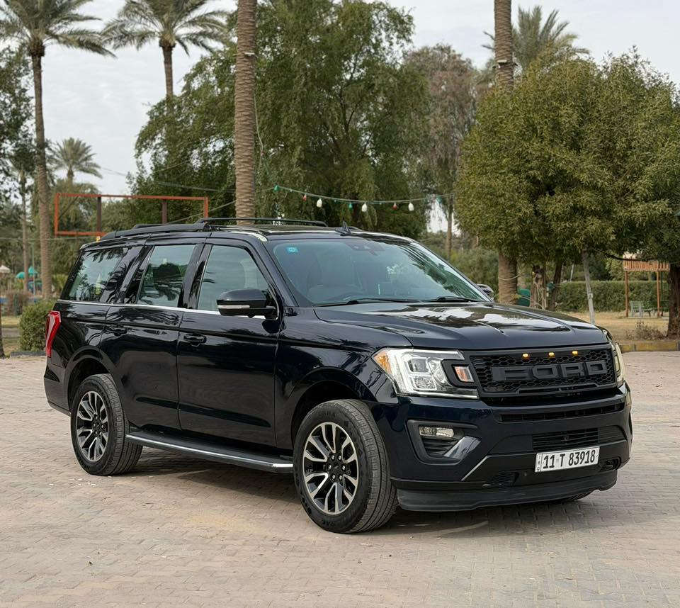 السلام عليكم
فورد اكسبدشن (XLT )
الموديل : 2021 
ماشية : 45 الف 
المواصفات 
بانوراما 
بصمة 
بصمة ابواب 
تشغيل عن بعد 
تحكم ستيرن جهتين 
كروز سرعة 
شاشة 
كاميرا خلفية + امامية 
صندوك كهرباء 
كشنات جلد 
كشنات كهرباء 
كشنات تدفئه + تبريد 
كشنات الخلفية منفصلة 
ذاكرة خزن ميموري 
ستيرن هيتر + كهرباء 
المكينة 6 سلندر 
 3500 تون توربو 
لايت زنون 
بلوجكتور زنون 
رادارات 
قيادة ذاتية 
تحديد مسار 
دوسات 
سستم صوت سماعات 
الكير ماوس 
فور ويل 4x4
سايد بريك دكمة 
 3 قطع تبريد 
 7 راكب 
حساسات امامية + خلفية 
هوك خلفي 
ويل كب كروم 
مري شفط كهرباء 
اشاير بالمري 
نظام اطفاء 
نظام انحدار 
(رقم  بغداد الجديد بأسمي مشروع وطني )
الحادث : جاملغ + بنيد + بابتين . 
السيارة بدون اي نقص جاهزة من كلشي .
السعر : 265 وبيها مجال
العنوان : بغداد الكاظمية قرب مرور الكاظمية معارض جكوك معرض الرحمن 
للاستفسار 
 ***********
***********
