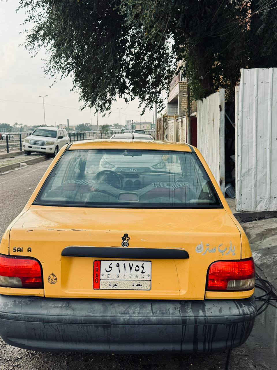 سلام عليكم سايبه للبيع 2013 نضيفه جاهزه خير من الله مكاني البياع  سعر 25 وبيه مجال بسيط  رقم  ***********
