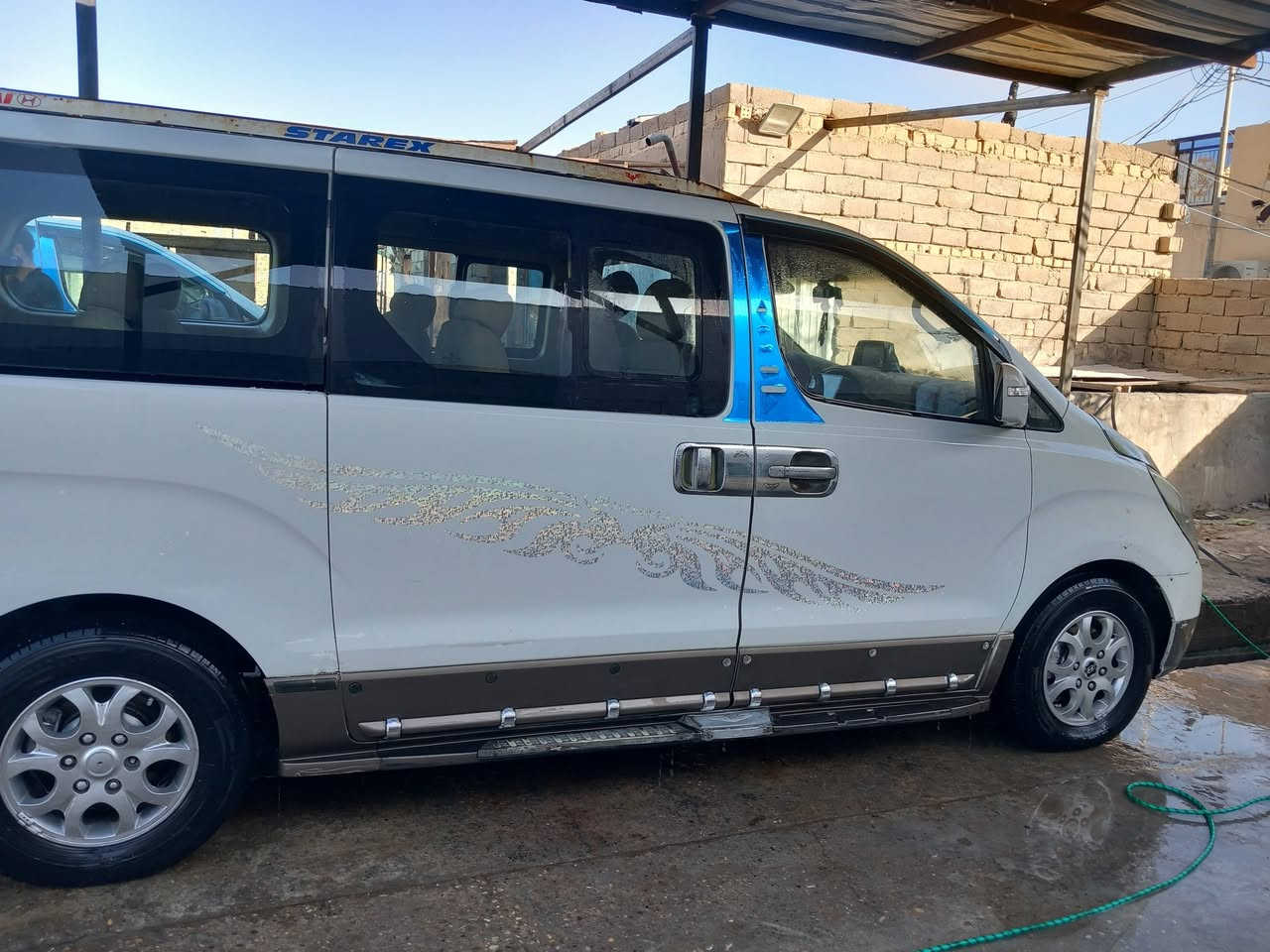 السلام عليكم ستاركس مديل ٩ مفتوح ومحور مكينه ١٢اوتماتيك رقم ميسان صاحبها يمي بالناصريه سوق الشيوخ شرط التحويل رقم مميز جاملغ أمامي فقط والباقي كفاله لأصبغ ولاتكشير مكينه وكير وتبريد شرط مكاني ناصريه سوق الشيوخ ***********@السعر ١٣٠وبيها مجال
