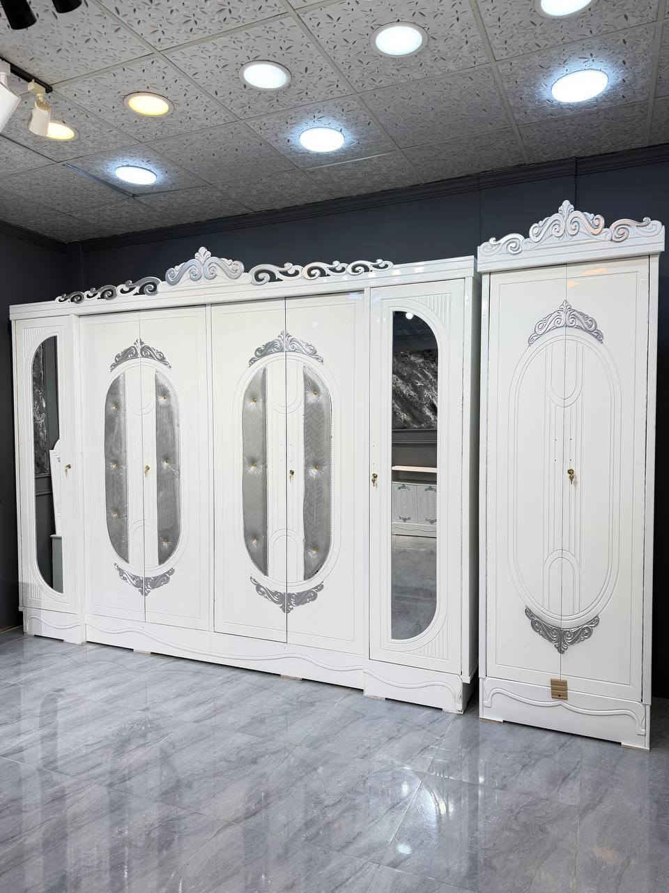 متوفر الان موديلات جديدة  
غرفه نوم نجارة عراقية  موجود توصيل و شد لكافة المحافظات للحجز والاستفسار مراسلتنا على الخاص او على رقم الواتساب / ***********
