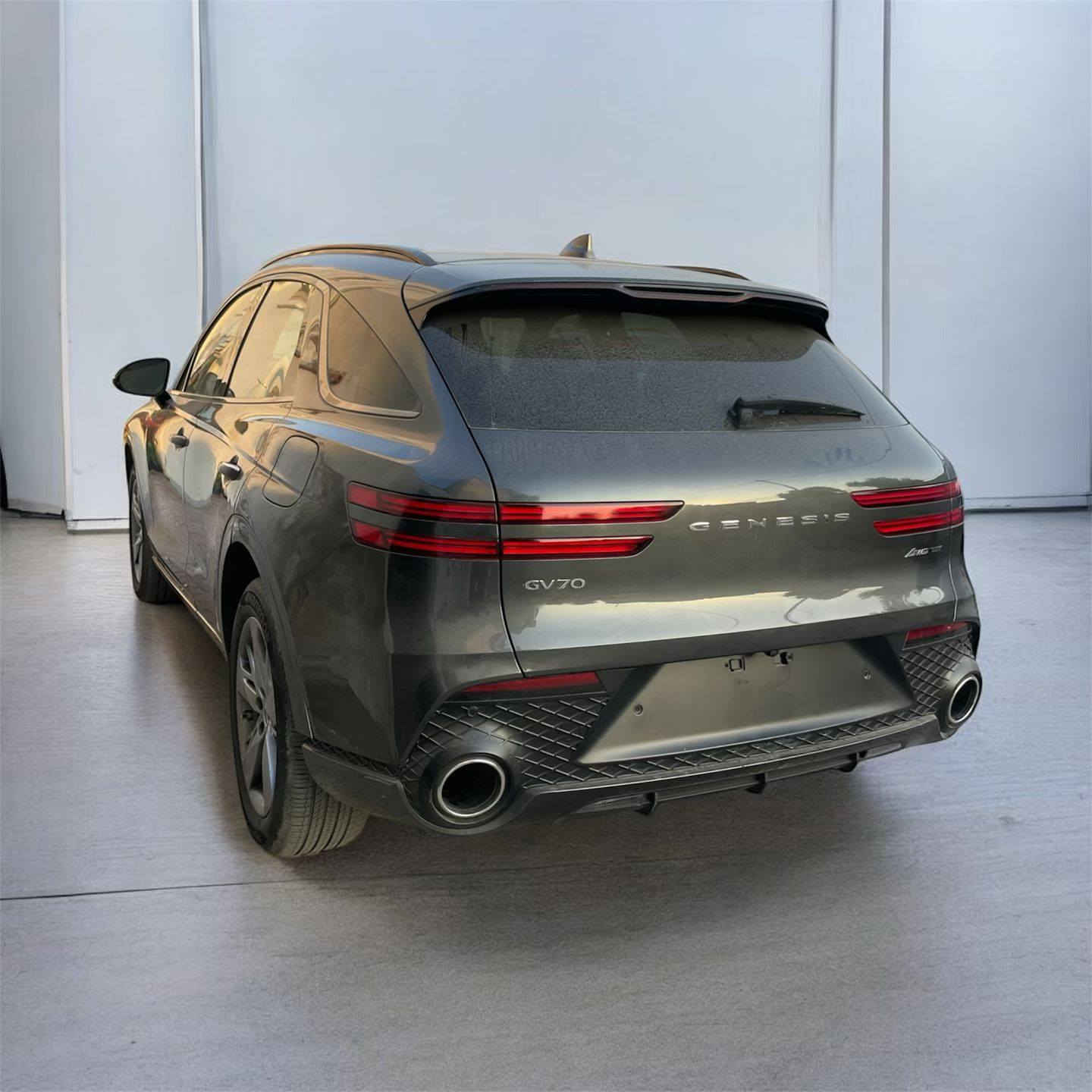 #الى_عشاق_الفخامه 
جينسس Gv70 2024 برستيج 
فول مواصفات للاخير 1/1
ماشيه 5 الف فقط السياره بحالة الزيرو😍
حادث جدا بسيط بارد بدون ايرباك يعني كلين تعتبر 
رقم بغداد دولي الجديد تحويل مباشر 
مكان السياره بغداد المنصور
للاستفسار 
***********
. 
. 
✅علق تم يصلك السعر خاص مباشرةً ⚡💰⚡💰⚡
. 
. 
. 
. 
. 
. 
💥اذا كنت تريد نشر سيارتك تواصل معنا عبر الصفحه.
