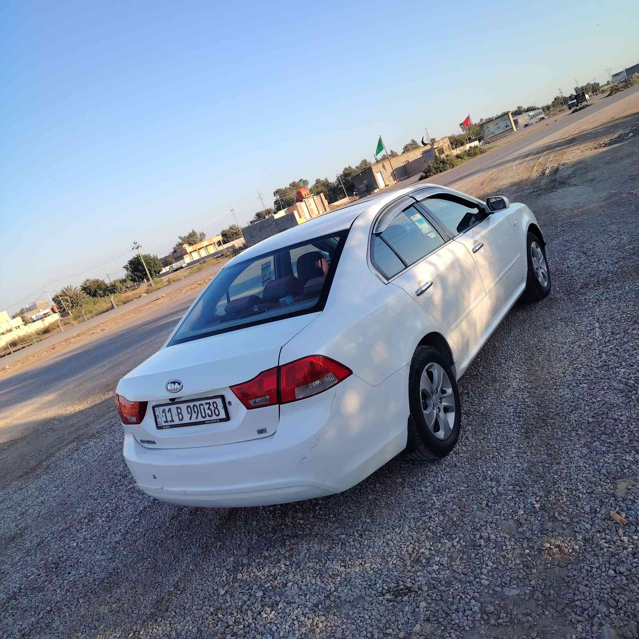 السلام عليكم 
كيا اوبتيما 2009 خليجي كفاله عامه 
گير محرك 2000 دوش مكفول 
فتحة قماره اشاير جانبية تحكم ستيرن 
تخم تاير كهربايات جاهزه كلها 
سياره حلوه متخسر عليها ربع 
اللون ابيض صدفي 
رقم بغداد بسمي ثاني يوم تحويل 
السعر 135 وبيها مجال قليل 
المكان واسط قضاء الحي 
***********
