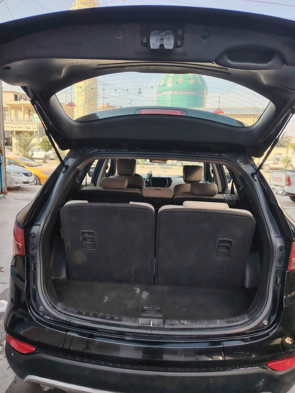 سلام عليكم سنتافي خليجي 2014مكينه2400دوش مكينه وكير مكفولات 7راكب تبريد 3قطع بيها صبغ باب وجاملغ خلفي شبر موضح بصوره سنويه جديده تحويل ثاني يوم بسمي تخم تاير جديد نص فول بانو رامه طكتين تحكم ستيرن اشاير مري لدامامي حساسات خلفي كامره نضام يكون سعرها 140بيها مجال رقم الهاتف ***********
