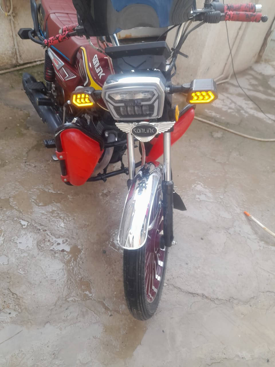 سلام عليكم دراجه ايراني للبيع 2025 كلش نظيفه هذا رقم صاحبها ***********
