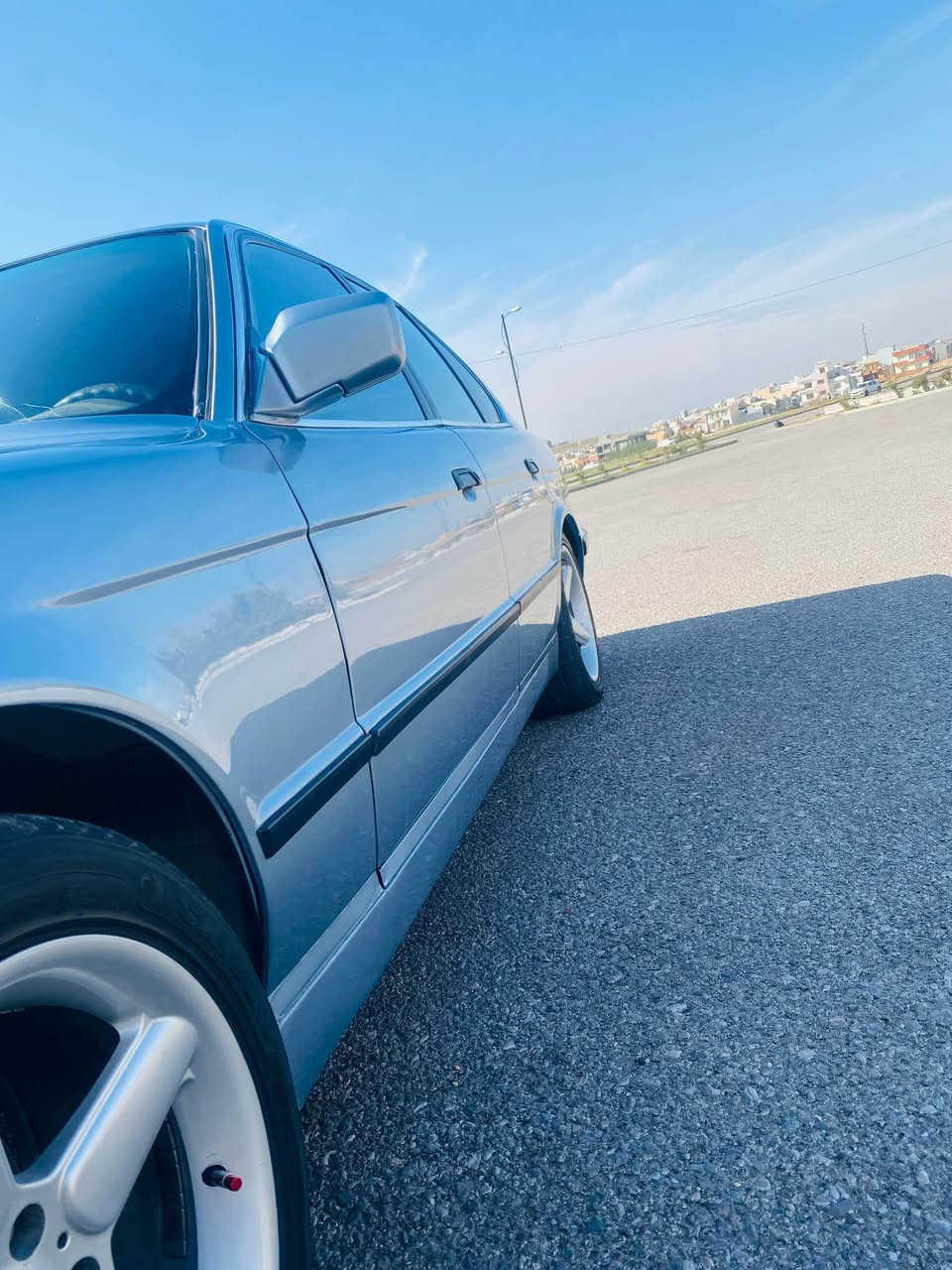 BMW model 1991armi plastiki hawlera makinai 20 geri 3adya 2 jam karabaw ABS  peshu dawai kapsa wata da3mi nya geru makinaw awalyati basharta *********** السليمانية, العراق
