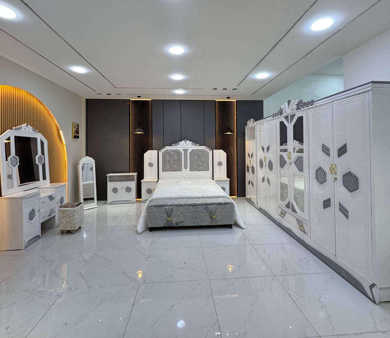 ✨ غرف نوم بأنواع متعددة (صاج – مرمري – خشب) ✨

👍👍 موديلات حديثة ومميزة 👍👍
💖 اختياركم الأمثل لبيت أجمل 💖

💰 الأسعار تبدأ من (850ألف) – (مليون) – (مليونين أو أكثر) حسب الموديل

🛠 شد ونقل داخل بغداد (بكل المناطق) بأسعار مناسبة
🚛 يتوفر توصيل مع شد للمحافظات أيضاً

📌 للحجز والاستفسار يرجى مراسلة الصفحة مباشرة 💬

---
#غرف #غرفة_نوم #غرف_تركي #غرف_صاج #غرف_مرمري
#اثاث_منزلي #اثاث_بيت #غرف_خشب #معرض_غرف_نوم
#بغداد #العراق #ديالى #كربلاء #نجف #بابل #بصرة
#توصيل #شد_غرف #موديلات_حديثة #ديكور


**إذا كنت صاحب هذا الإعلان وتريد حذفه لأي سبب، رجاءا أرسل رسالة إلى الدعم الفني**