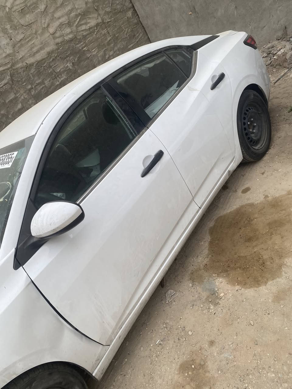 نيسان سنترا دخول جديد عليك تصليح ورقم السعر 120 رقمي ***********
