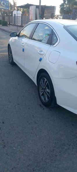 ملكف بالنشر للبيع كيا سيراتو موديل 2024 محرك 2000 فول مواصفات ماشيه 50 الف رقم نجف حرة كفاله عامه السعر 198 وبيها مجال مكان السيارة محافظة الديوانية قضاء الشامية  اتصل على رقم مالكها*********** Abbas Raad
