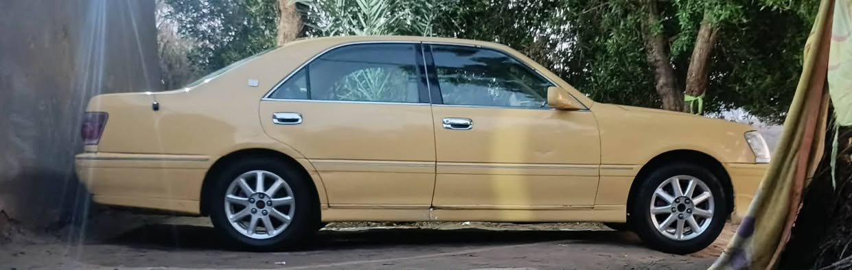 السلام عليكم
مكلف بنشر
 ملكه  اصل ٢٠٠٠ رقم بغداد المالك بلنجف عندي وكاله مكينه وكير تخم تاير  جدد السياره جاهزه( كصه قماره) السعر ٥٥وبيها مجال رقم صاحب السياره *********** العنوان 
ذي قار الشطره
