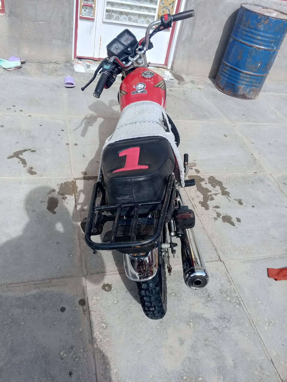 دراجه سافانا موديل 23 مكان الشوملي السعر 450 وبيها مجال
***********
