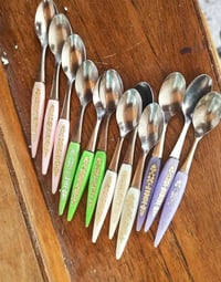 طقم ملاعق • ملاعق جاي