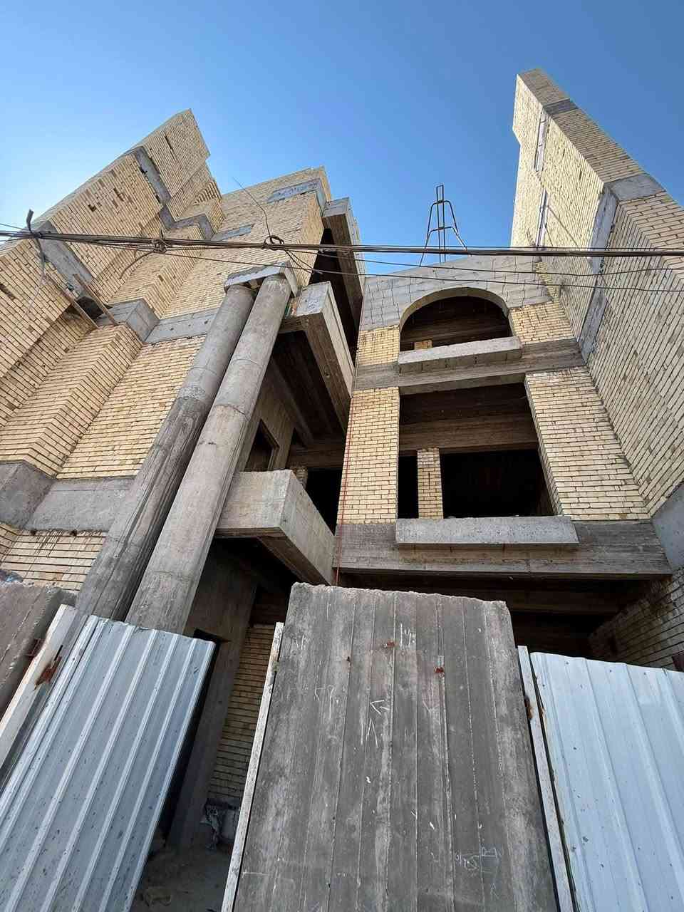 تحفة معمارية جديدة بلمساتنا
        تم على بركة الله 
ختم مراحل البناء بالكامل
لموقع الكاضمية رقم (2)
على ارض بمساحة 350م
جميع اعمالنا تتم على ايدي ماهرة
رقم الهاتف / واتساب 
***********
