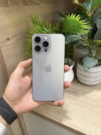 آيفون ١٥ برو ماكس • ٢٥٦ • شاشة مستبدلة