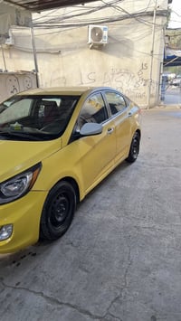 سياره اكسنت مديل 2013 وارد امريكي  صدر وحدادة جديده قبل سبوع مرتبها هي...