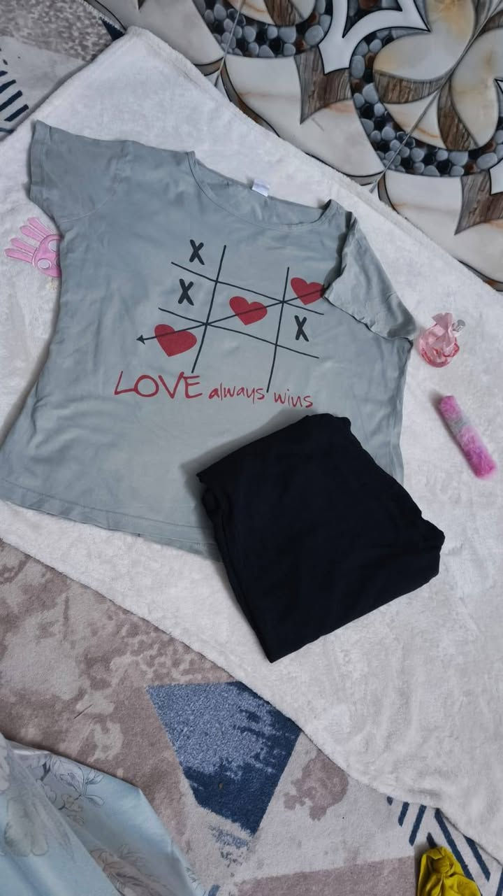 #عروض الصيف يمنه🤩
باله أوربي تراك نسائي بناتي
السعر🔥بس بألفين ونص 
توصيل مجاني داخل الحسينيه 
الكميه محدوده الحجز وات ساب
***********
