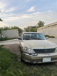 افلون 2000 للبيع سياره جاهزه من كلشي نص فول  تحتاج تعمير شويه  ترايك و...