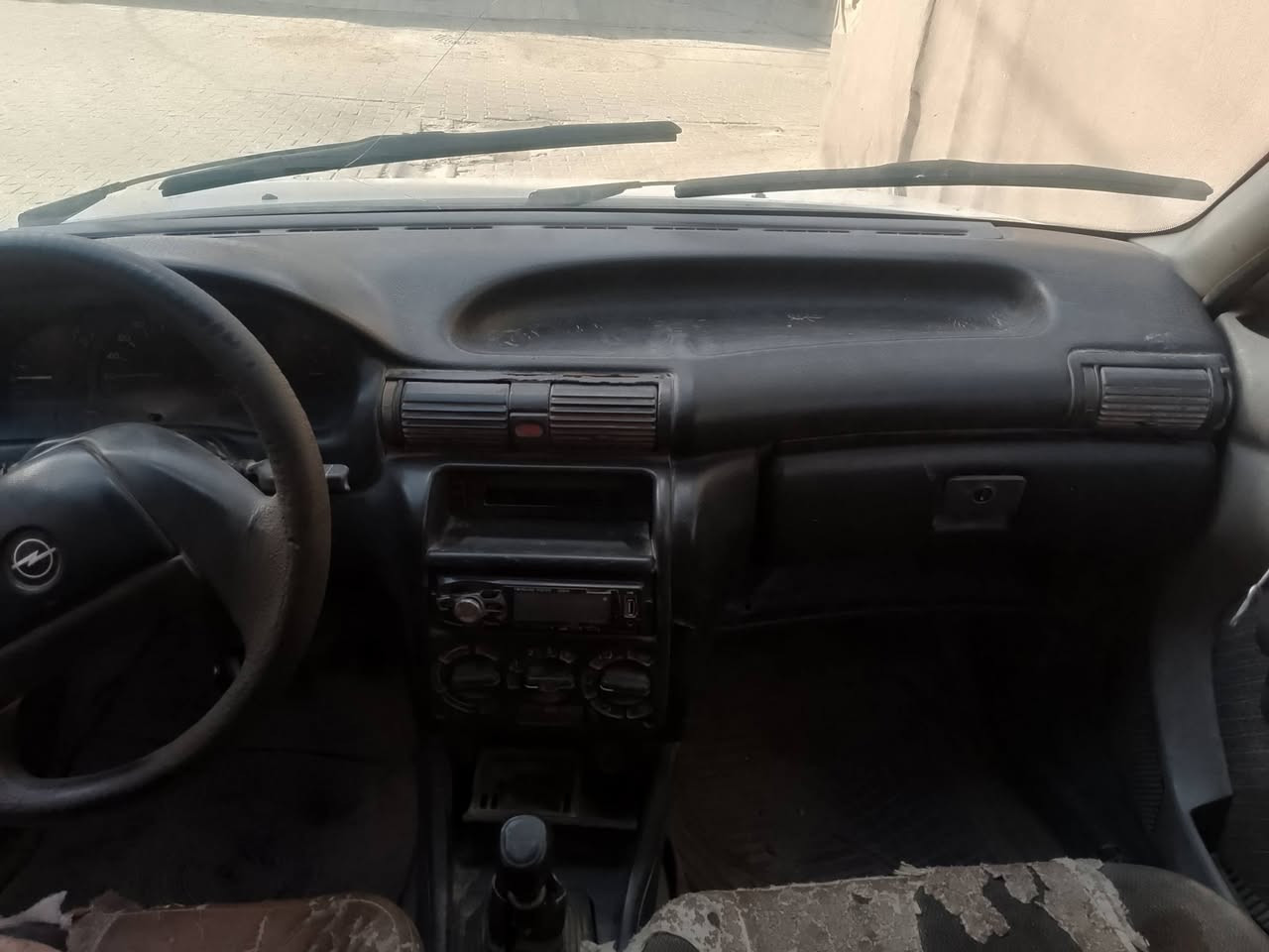 السلام عليكم
🚗 للبيع سيارة في النجف
رقم نجف خصوصي 
السيارة بحالة ممتازة، 
السعر مناسب وقابل للتفاوض 
الاتصال 
***********
