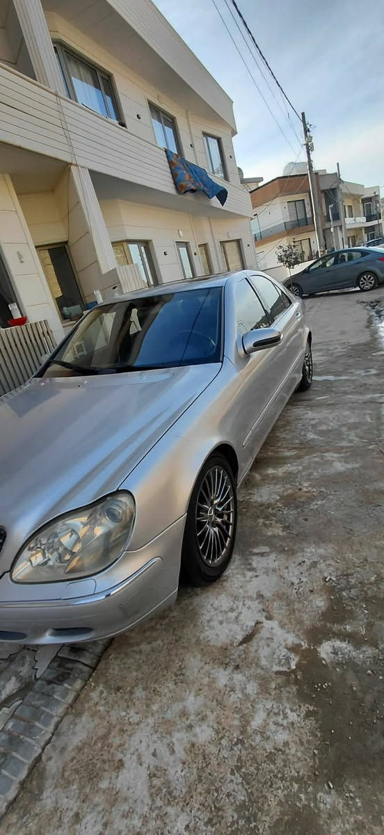 2004ڤول 
کوشن جلدە  کوشن هیتەر
شاشە ایپاد  سلایدە
سوکان لیگزەز  تەبرید 
لــوک لــوک
بۆ نرخ تلفون بکە یان نامە بنیرە.
***********
 بەشەرت گیرو مەکینەیشی. 
گورینەویش دەکەم بەشتیک بەدلم بیت.

