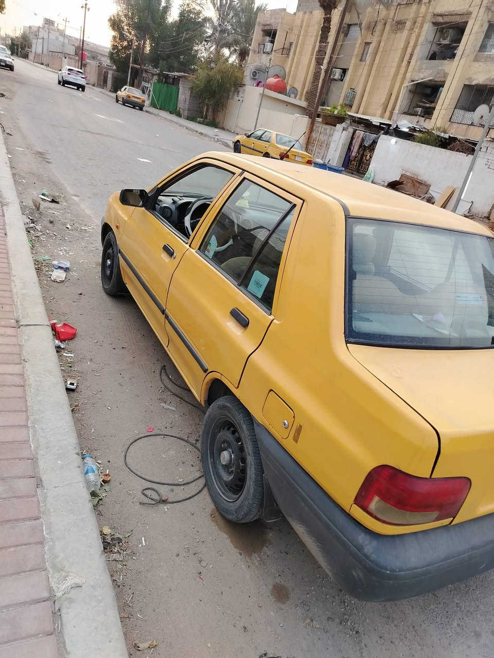 سلام عليكم سايبه موديل ٢٠١٥ سياره نضيفه مال جناي بيهه جاملغ الخلفي الي ورا السايق مبدل وفطر ب شاصي ع كد اصبع من صفحه الصدر تبريد تدفئه خير من الله دبلات ٤ جدد قبل سبوع مبدلهن تحويل مباشر  السعر ٣٦ وبيهه مجال   ***********
