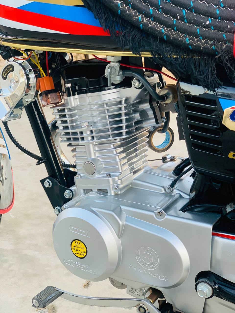 ♦دراجه نامه برو
♦دراجه نضيفه بعدهة زيرو 

♦موديل 2025

♦محرك 125Cc

♦ دراجه معدل وشلعه 

♦دراجه محرك ابلادي على وضع الشركه 

♦اوراق كامل 

♦لايتات عالي وناصي 

♦سويج عدد 2 

♦دراجه صارلهة 3 اشهر طالعه ماشيه 2000

♦المو شراي يترك المنشور 🔴

♦مڪان ديالى ناحيه السعديه 

♦السعر اتفضل خاص او اتصل 👇🏻👇🏻👇🏻👇🏻👇🏻👇🏻👇🏻👇🏻

ــــــــــــــــــــــــــــــــــــــــــــــــــــــــــــ

♦***********☎️📞
