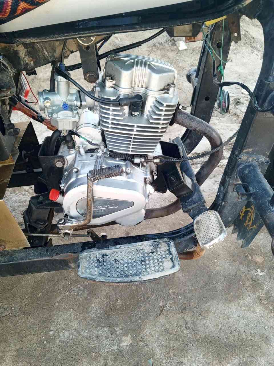 سلام عليكم محرك للبيع 23مبدل فقط بوشه سعره 110بي مجال شرط لفحص ***********
