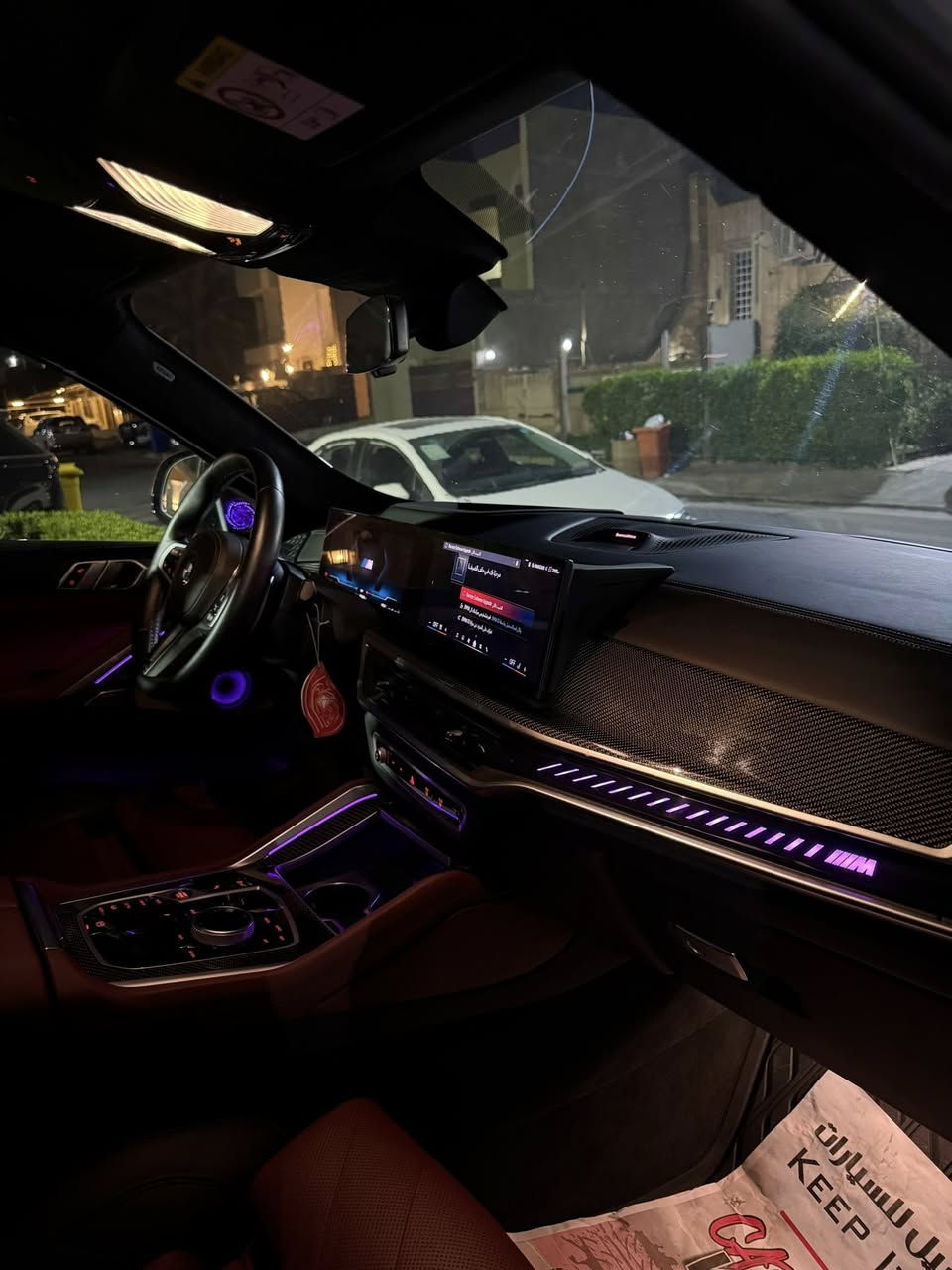 BMW X6 M sport 2025 

سياره رقم بغداد 

ماشیة: 9 الف km
موديل 2025
سياره خليجية وكالة عروش 
مواصفات السيارة فول الفول  M PRO
.
بنوراما sky lounge
كشنات جلد لون احمر 
رادار جبيرة
سماعات Harman/kardon
بردات
كشنات خلفي تدفئة و تبريد
داتاشو
٥ كامرات
سماعات سستم Logic 7 🔊
panoramic view
ستيرن M بلادي و تحكمات كامل
انارات داخلية متعدد الالوان aambient lightning🔥
انضمات قيادة بيها ( sport - sport individual - sport plus - comfort - comfort plus - eco - eco pro)
كير كرستالة
ويالة M بلادي بلاك اديشن 
السيارة كامل Black edition
اوتو بارك
اوتو هولد 
اوتو بريك
تشغيل عن بعد
و بعد هواية مواصفات متنذكر

لون مميز cement color
مكفولة كفالة عامة 
كير و محرك 
السيارة مرقم و مغلف PPF
.
العنوان : بغداد شارع فلسطين
.
رقم صاحب السيارة 
***********
