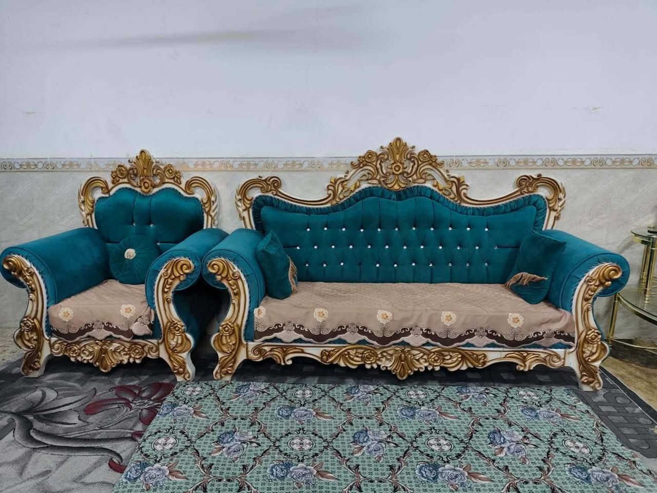 مكلفه بلنشر تخم بلوك اسود عشر مقاعد  جدا نظيف  السعر 550 مكانه حله اي ستفسار اتصلو ***********
