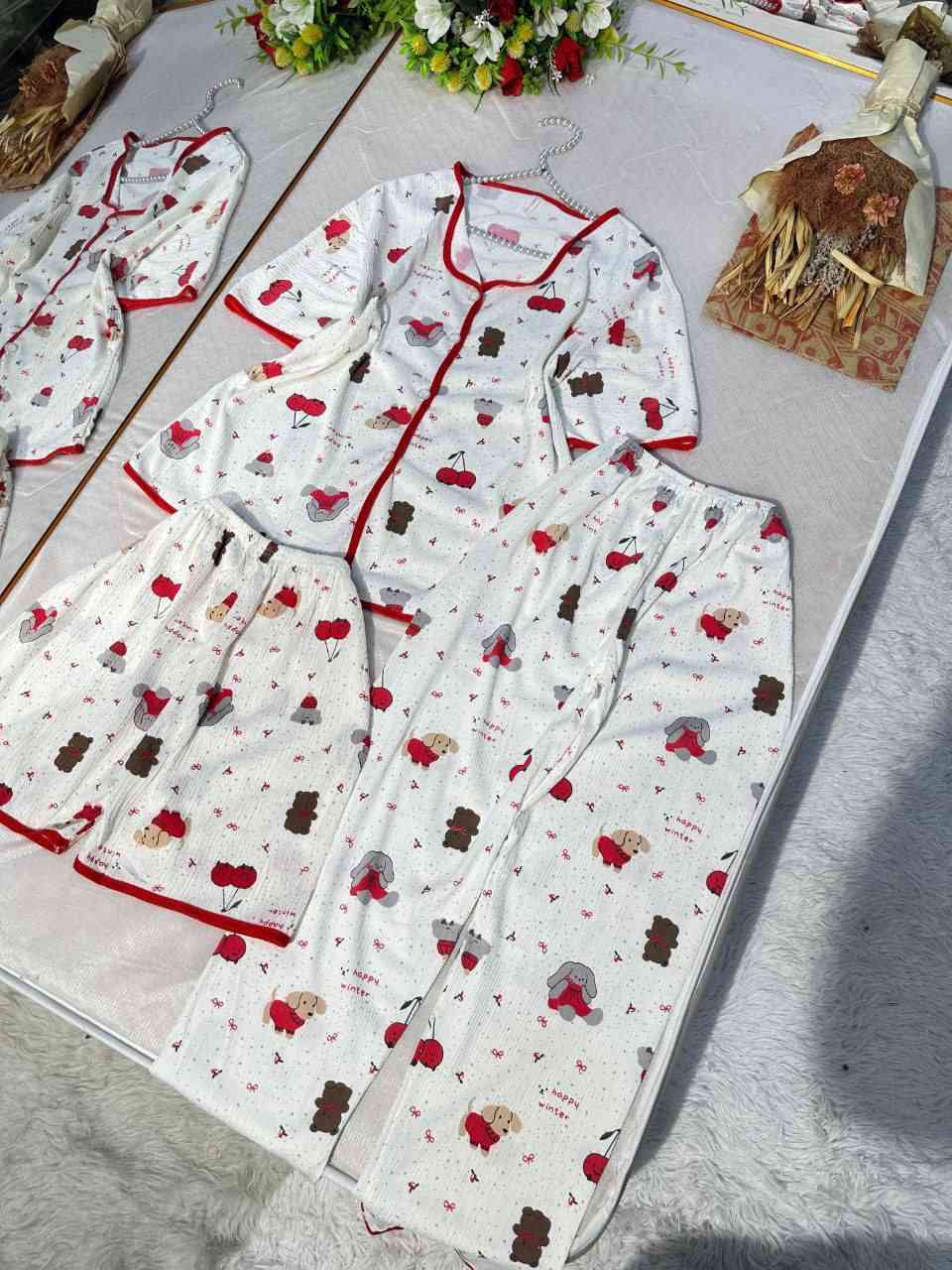 تراك بيتي 3 قطع

القياس M L xl xxl

قطني ليكره

السعر 14 الف 

توصيل البصرة 5 الاف محافظات 7 الاف


**إذا كنت صاحب هذا الإعلان وتريد حذفه لأي سبب، رجاءا أرسل رسالة إلى الدعم الفني**