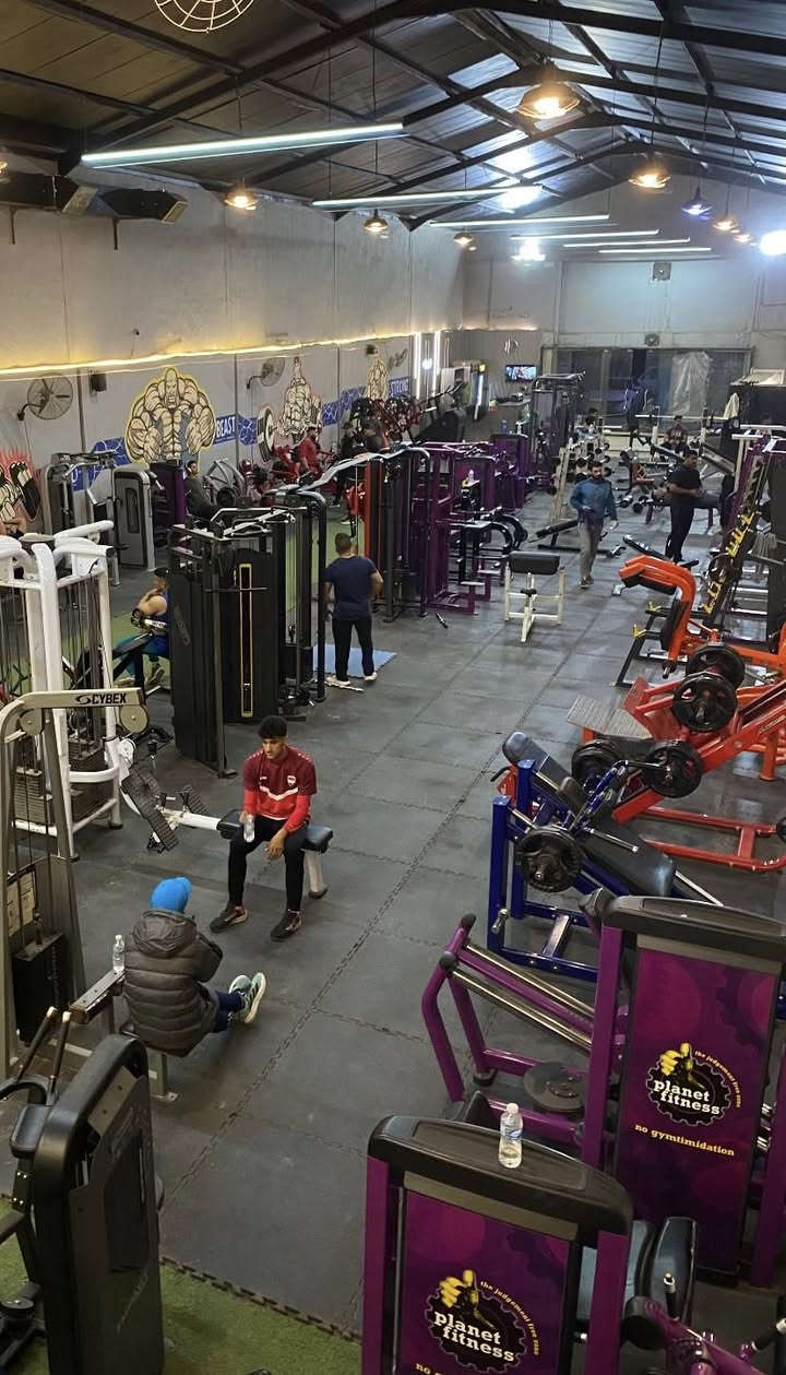 قاعة RED BONE GYM
الموقع :منطقه 24 ابو عظام مجاور محطه الغسل الشارع العام
 مجهزه بجميع الاجهزه أمريكيه كامله ولوكرات حديثه مجهزه بالكامل

الاشتراكات والعروض
 
الاشتراك اليومي 2000
الشهر 35 ألف 
شهرين 60 ألف 
3 أشهر 75ألف

4 أشهر + شهر مجاني ب100 ألف بس(عرض محدود) 

وايضاً توجد عروض خاصة للمنتسبين 

الاشتراكات تشمل رشاقه وحديد


**إذا كنت صاحب هذا الإعلان وتريد حذفه لأي سبب، رجاءا أرسل رسالة إلى الدعم الفني**