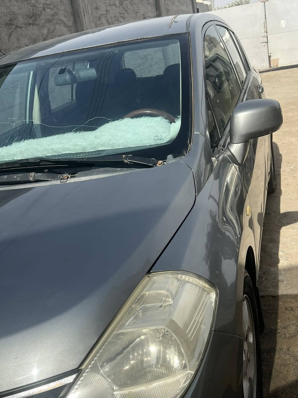 للبيع او مراوس حسب الرغبة فيرسا ٢٠٠٩رقم بغداد حادث جاملغ الأيسر ومصبوغة فقط حزام تبريد شغال محرك جيد بي خيط بخار بسيط كير ATالمرغوب (جام يدوي)وعندي فديو كامل ليحب ارسله خاص السعر (٦٢) وبي مجال مكان السيارة الرمادي الحبانية .للأتصال .

***********
