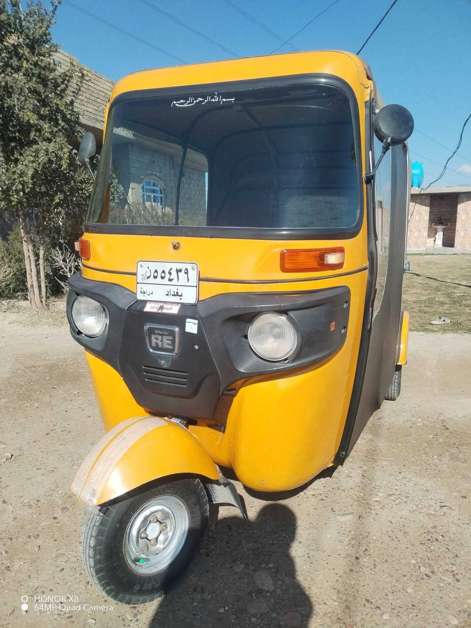 سلام عليكم تكتك للبيع 19 شهر 12 رقم وسنويه مكفوله من صبغ وضربه وتعمير محرك تجفيت جديد بوشه وبستم مكفول من تبخير وتنقيص مكان بغداد 
الهاتف/***********
