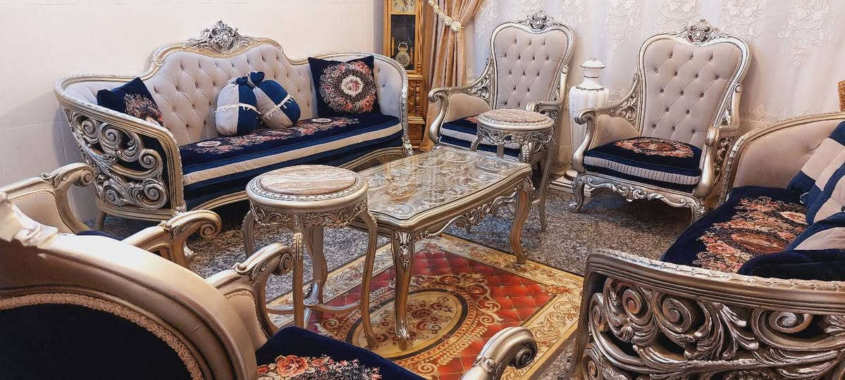تخم زان مصري دمياطي عشر مقاعد حديث مع سيت طبلات نظافه فول بغداد ***********
