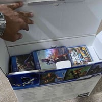 ps5 slim 1t بعده بالجيس استخدام اسبوعين  يده1+ 3 اقراص+بي اشتراك بلس ف...