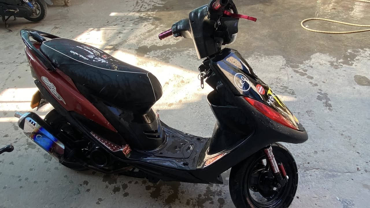 دراجتين ماكس عدله شغالات بوشه49سلف شغال بس يرادلهن باتريات بيع او مراوس بفورزه ***********
